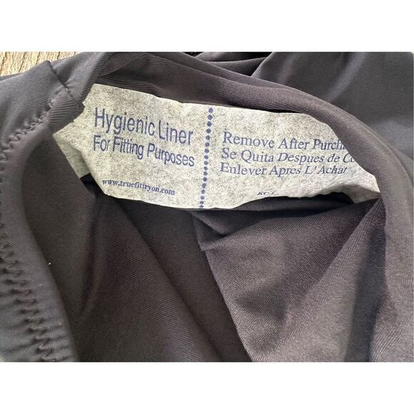 NWT- Tina Turk full bathing suit, black, size 4 - Picture 5 of 5